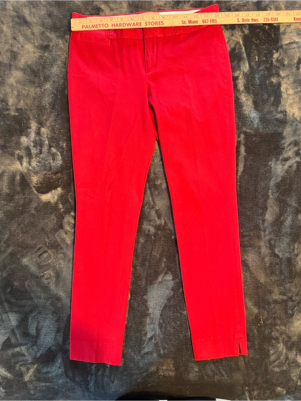 Banana Republic Sloan Slim Ankle Jeans in Red, size 0